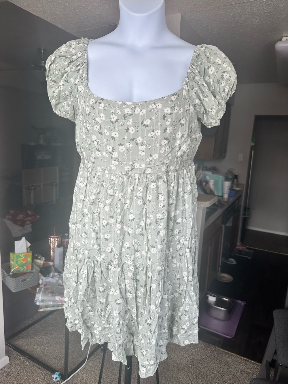 torrid Sage Green Floral Puff-Sleeve Tiered Dress